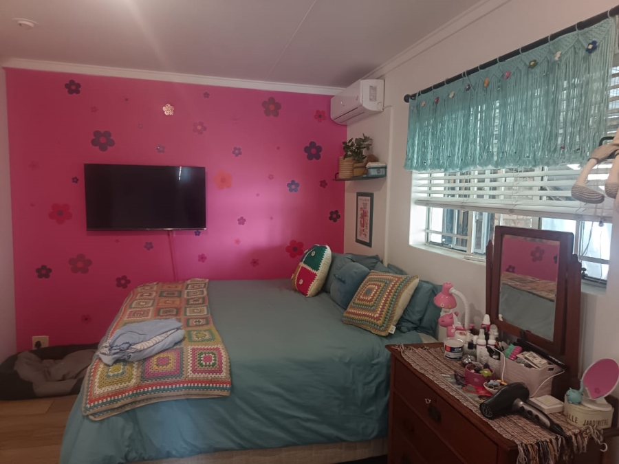 3 Bedroom Property for Sale in Roylglen Gardens Northern Cape